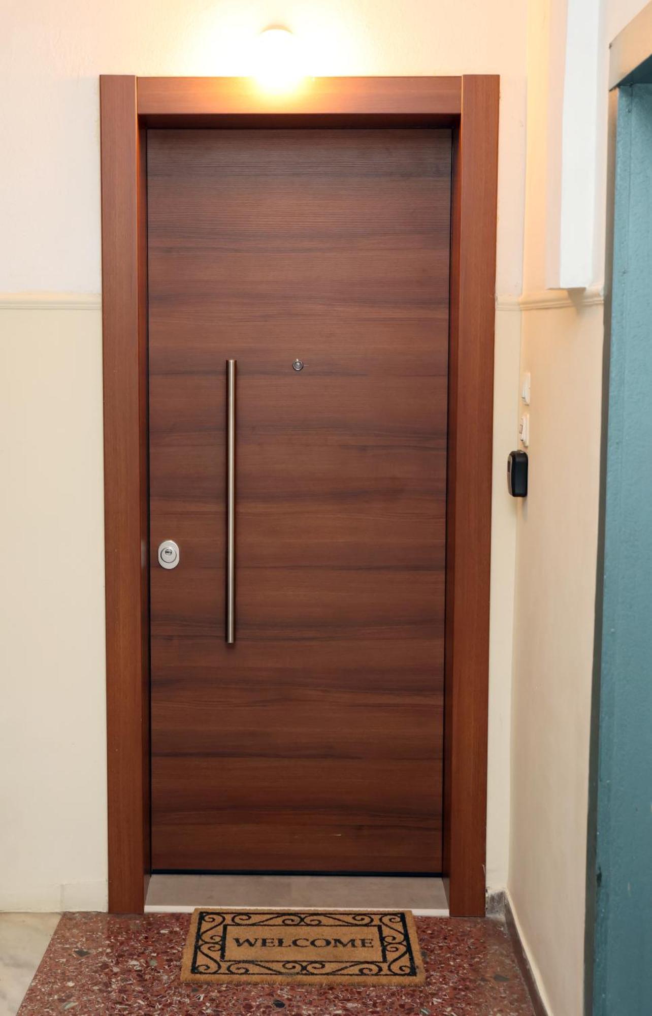 Στυλ & Άνεση Στο Κέντρο La Maison 12 Ανακαινισμένο Διαμέρισμα Larissa Buitenkant foto